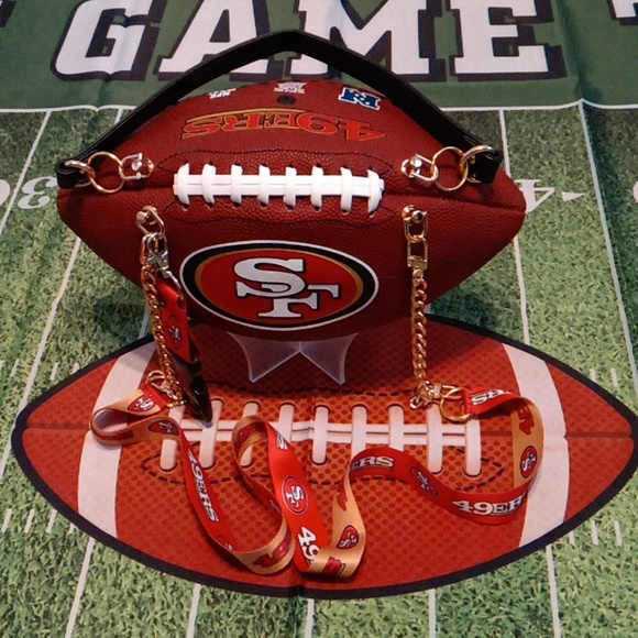 LIMITED EDITION HANDMADE SAN FRANCISCO 49ERS Football Purse 🏈 - Picture 6 of 16